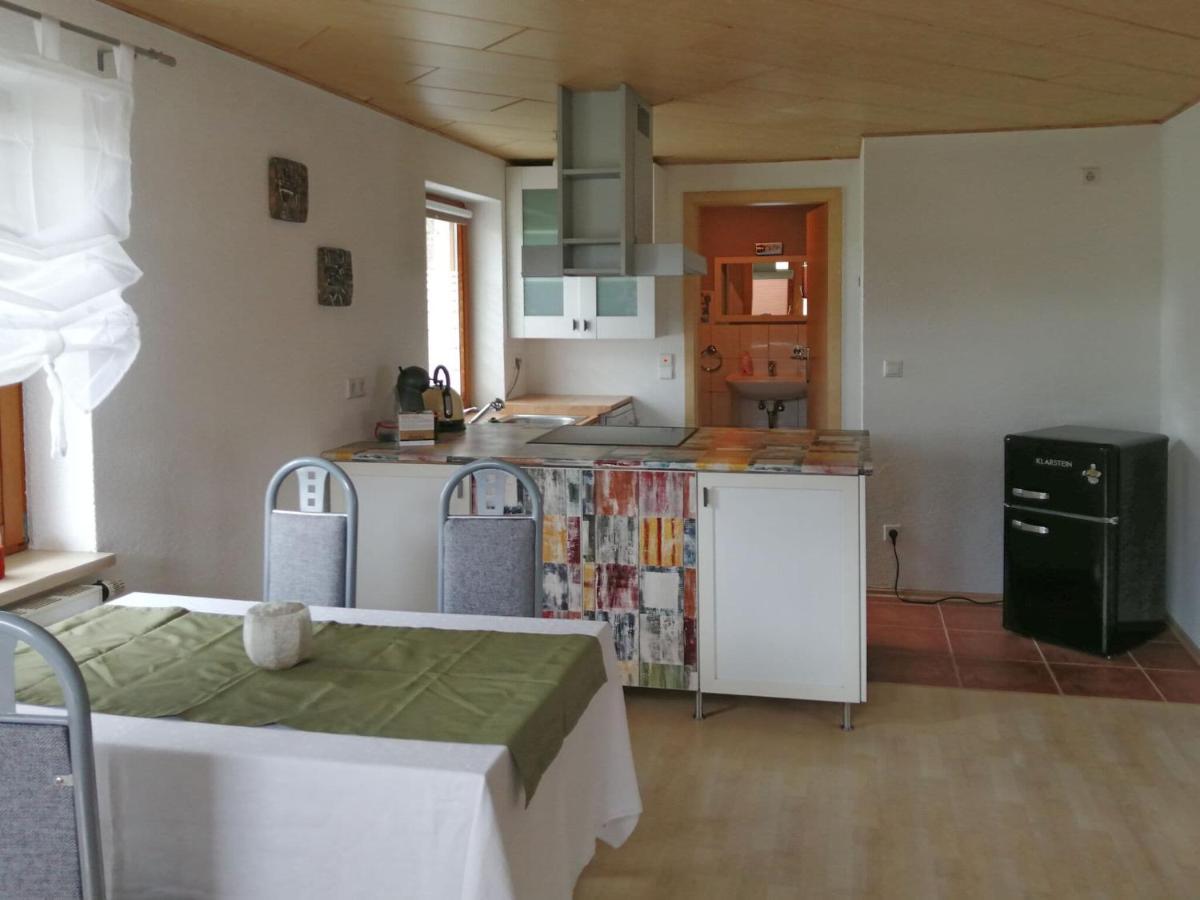 Modern Holiday Home In Lauterbach Ot Fohrenb Hl With Heating Facility Fohrenbuhl Екстериор снимка